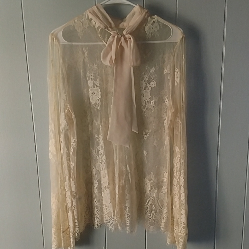Lace top